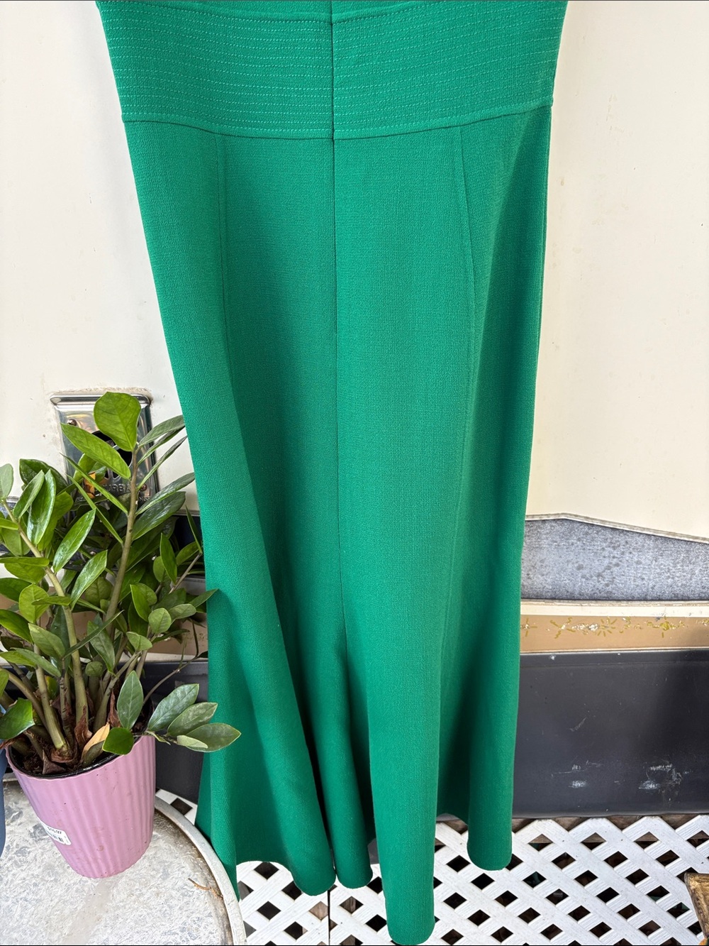 Oscar de la Renta Emerald Green V-Neck Cap Sleeve Maxi Dress - Picture 5 of 6